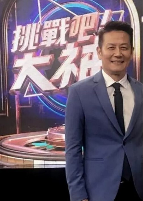 【嫂子乱伦】怀孕嫂子偷操公务员小叔子，大哥出差屄都绿了 - 顶级91